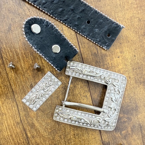 ATLAS Rhinestone Western Bling Belt Size 30-35 Black Embellished Silver Buckle - Picture 3 of 16